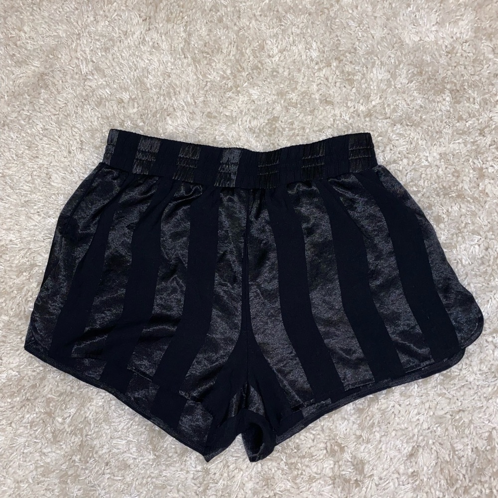NWOT Victoria’s Secret Sleep Short